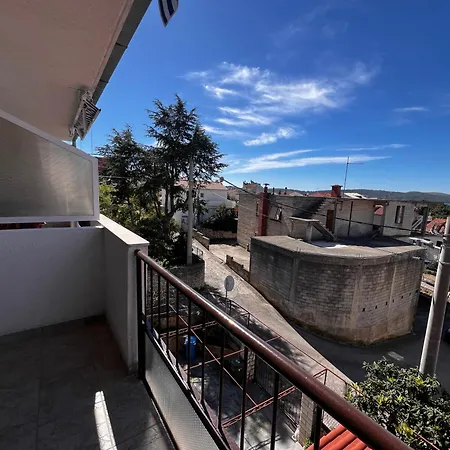 Appartamento Leila *